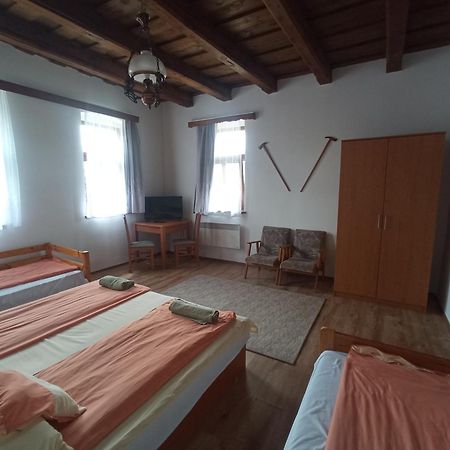 Heni Vendégháza Vadna Exterior foto